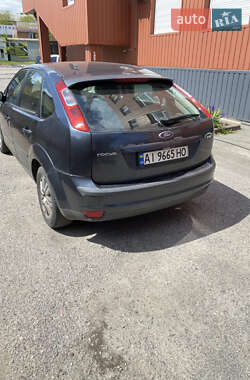 Хэтчбек Ford Focus 2007 в 