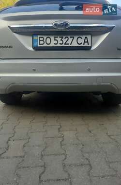 Хэтчбек Ford Focus 2009 в 
