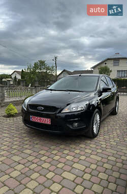 Хэтчбек Ford Focus 2008 в 