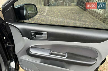 Хэтчбек Ford Focus 2008 в 