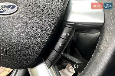 Хэтчбек Ford Focus 2008 в 