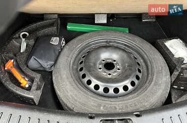 Хэтчбек Ford Focus 2008 в 