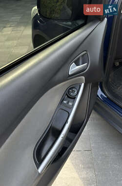 Універсал Ford Focus 2013 в 