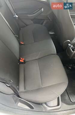 Седан Ford Focus 2016 в 
