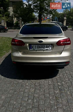 Седан Ford Focus 2017 в 