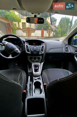 Универсал Ford Focus 2011 в 