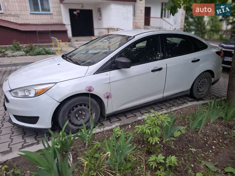 Седан Ford Focus 2015 в Тернополі