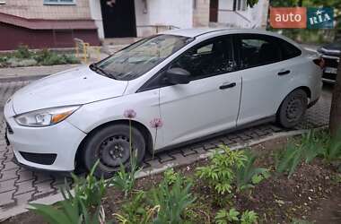 Седан Ford Focus 2015 в 