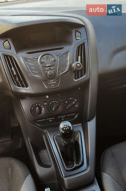 Универсал Ford Focus 2014 в 