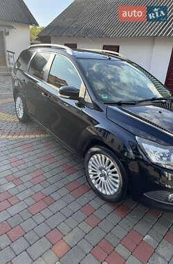Универсал Ford Focus 2010 в 