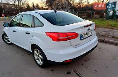 Седан Ford Focus 2016 в 