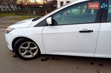 Седан Ford Focus 2016 в 