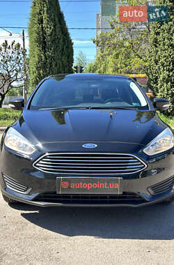 Седан Ford Focus 2015 в Сумах