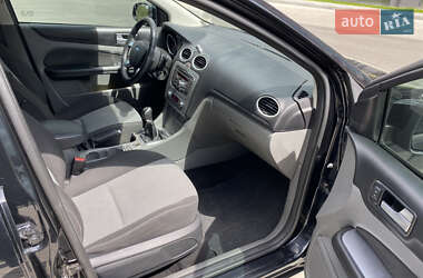 Универсал Ford Focus 2010 в 