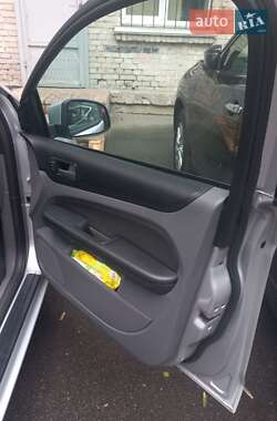 Универсал Ford Focus 2009 в 