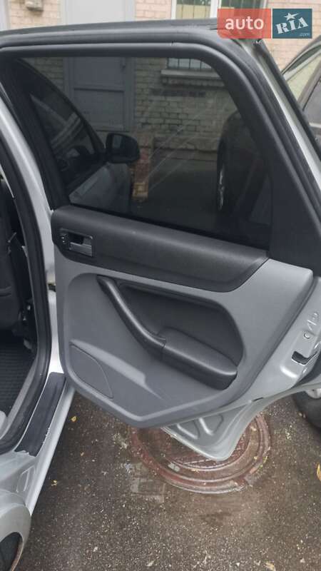 Универсал Ford Focus 2009 в Киеве фото 12 Универсал Ford Focus 2009 в Киеве