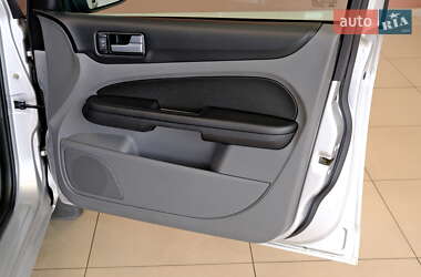 Седан Ford Focus 2009 в 