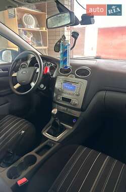 Універсал Ford Focus 2010 в 