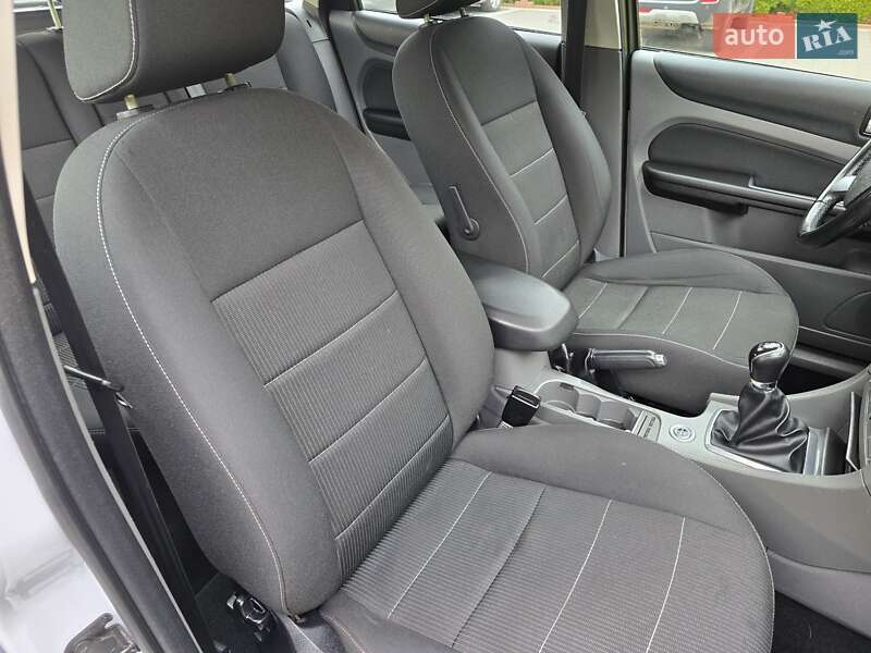 Універсал Ford Focus 2011 в Стрию