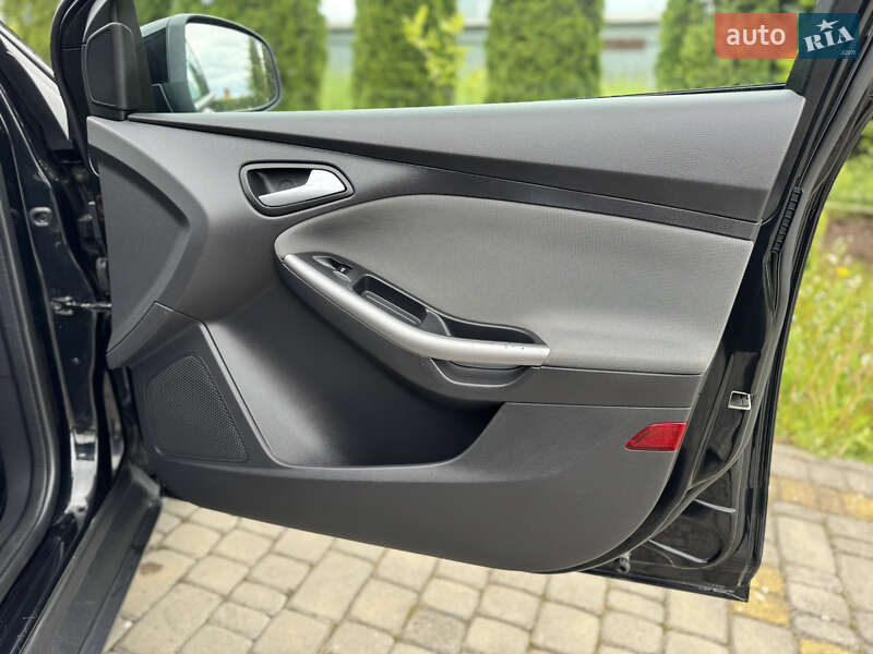 Универсал Ford Focus 2011 в Самборе фото 27 Универсал Ford Focus 2011 в Самборе