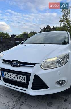 Универсал Ford Focus 2012 в Дерно