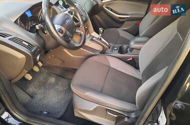 Универсал Ford Focus 2014 в 