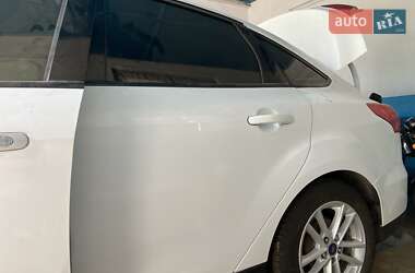 Седан Ford Focus 2017 в 