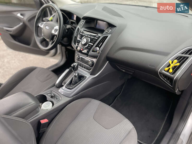 Универсал Ford Focus 2012 в Ровно