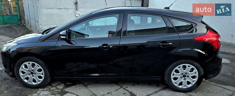 Хэтчбек Ford Focus 2013 в Львове фото 4 Хэтчбек Ford Focus 2013 в Львове