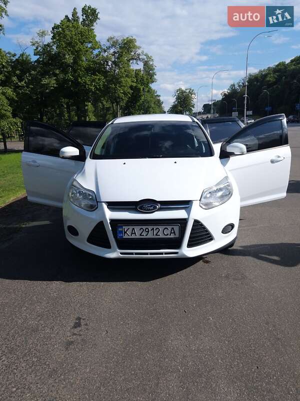 Ford Focus 2011