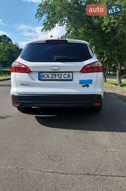 Универсал Ford Focus 2011 в 