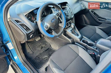 Седан Ford Focus 2011 в 
