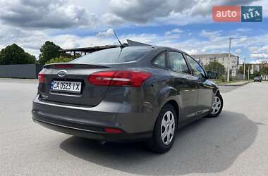 Седан Ford Focus 2016 в 