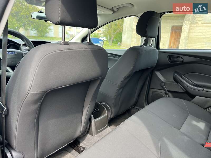 Седан Ford Focus 2016 в Богуславе
