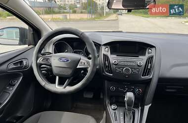 Седан Ford Focus 2016 в 