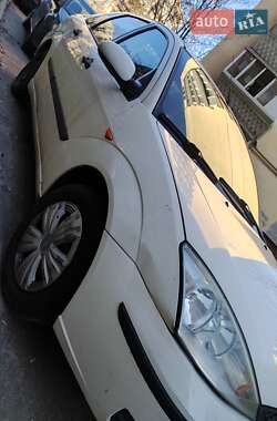 Седан Ford Focus 2004 в Киеве