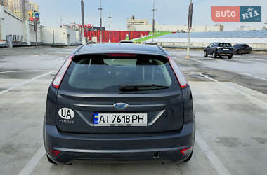 Хэтчбек Ford Focus 2008 в 