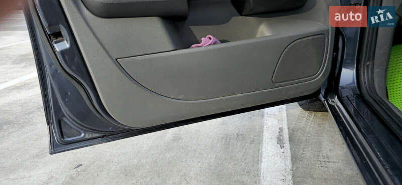 Хэтчбек Ford Focus 2008 в Киеве фото 20 Хэтчбек Ford Focus 2008 в Киеве