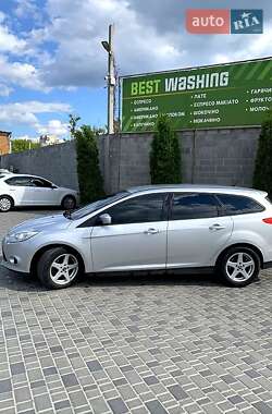 Универсал Ford Focus 2012 в 