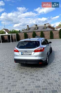 Универсал Ford Focus 2012 в 