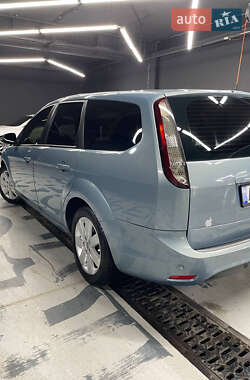 Универсал Ford Focus 2009 в 