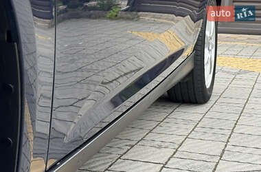 Хэтчбек Ford Focus 2012 в 