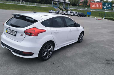 Хэтчбек Ford Focus 2018 в 