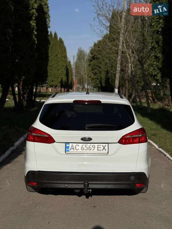 Универсал Ford Focus 2016 в Львове фото 12 Универсал Ford Focus 2016 в Львове