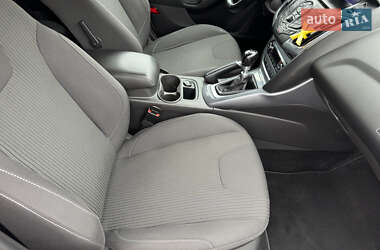 Хетчбек Ford Focus 2014 в 