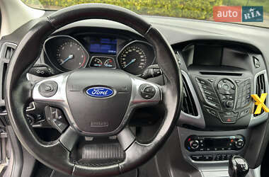 Хетчбек Ford Focus 2014 в 