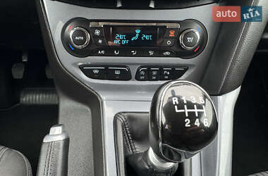 Хетчбек Ford Focus 2014 в 