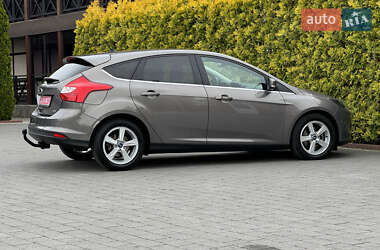 Хетчбек Ford Focus 2014 в 
