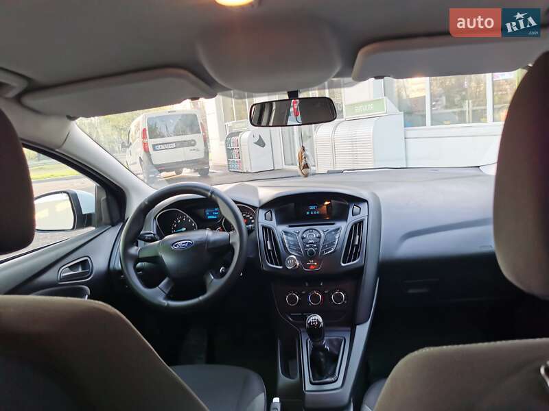 Хэтчбек Ford Focus 2012 в Киеве