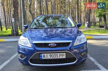 Хэтчбек Ford Focus 2008 в Киеве